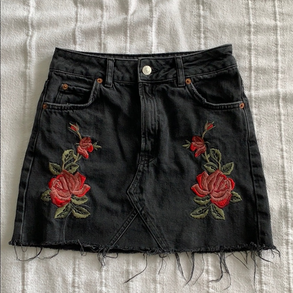 TOPSHOP Moto Black Denim Skirt